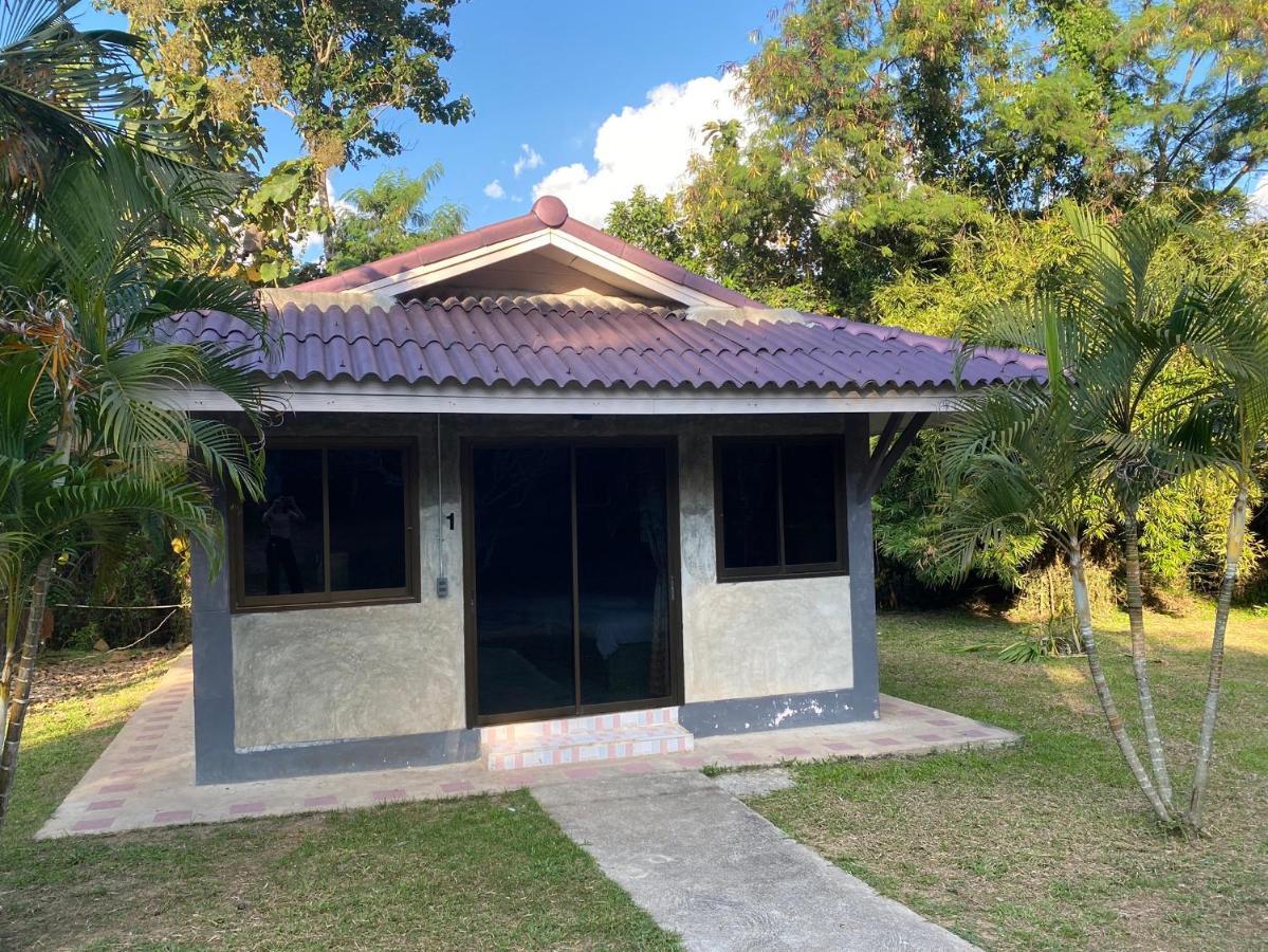 บ้านสวนวงศ์จินดารักษ์ Phayao Exterior foto